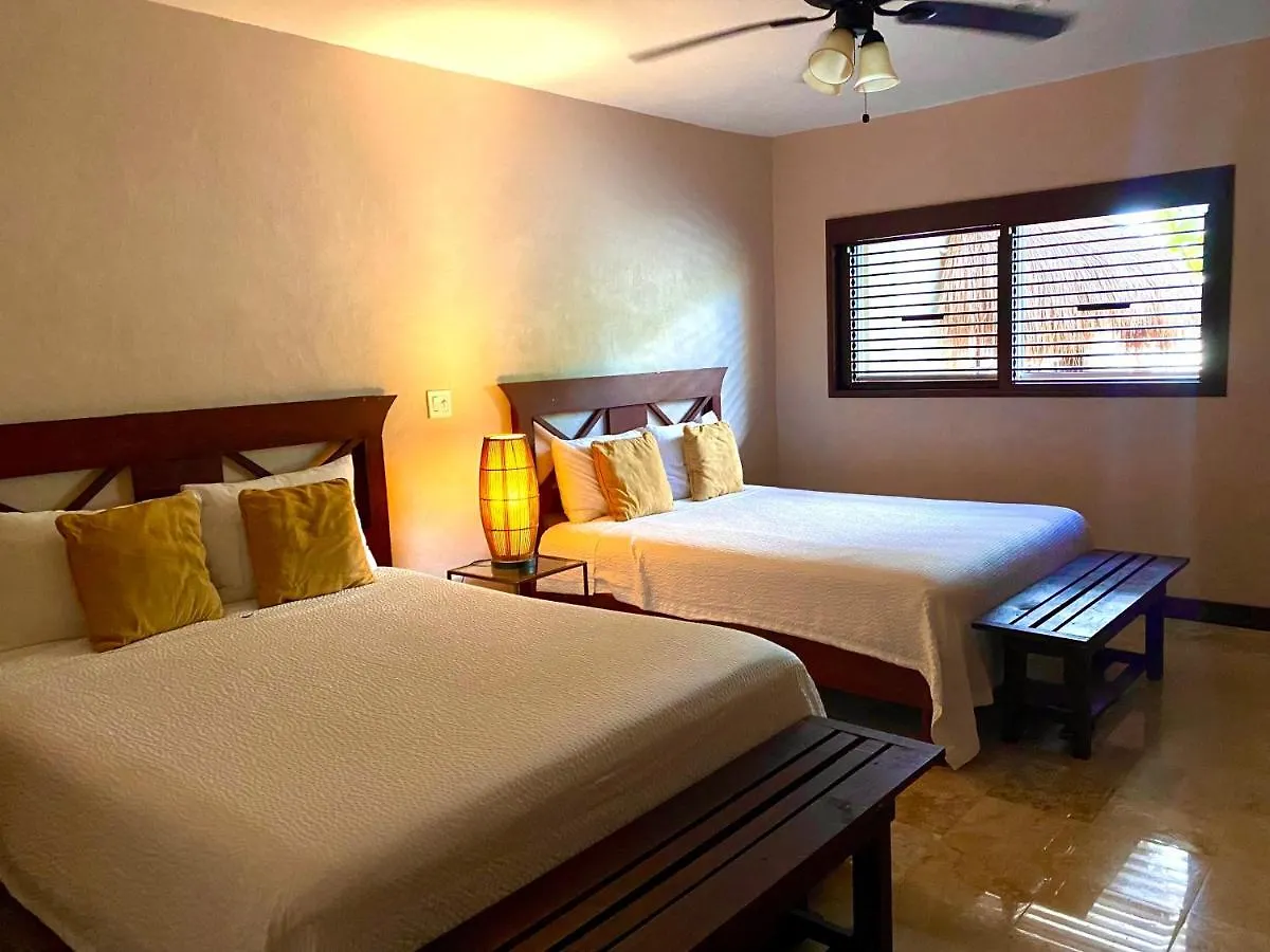 Flamingo Hotel Cozumel 3*,