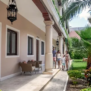 https://hotel-casa-lucia.hotelsmerida.org